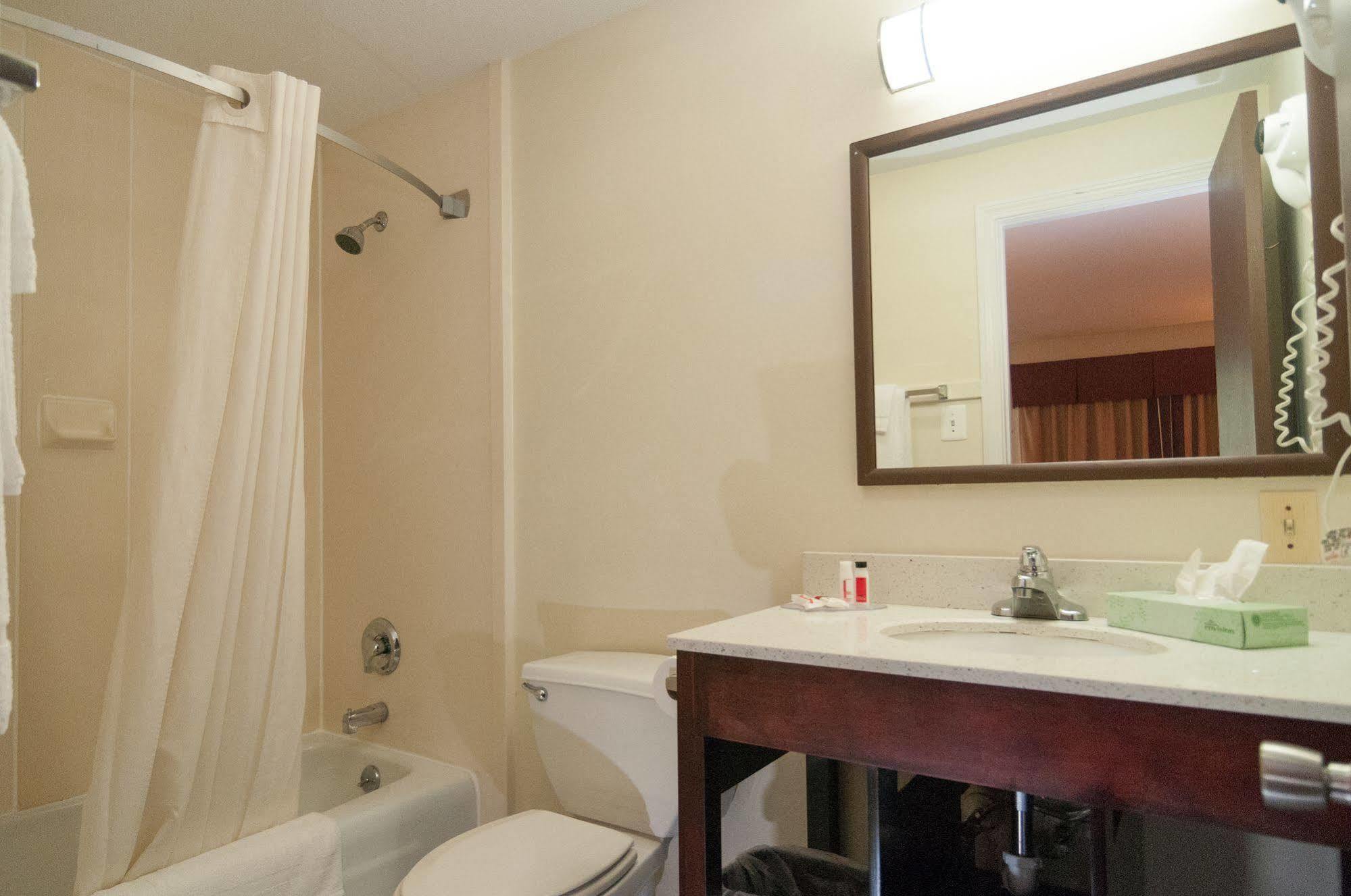 Super 8 By Wyndham Old Saybrook Ξενοδοχείο Εξωτερικό φωτογραφία
